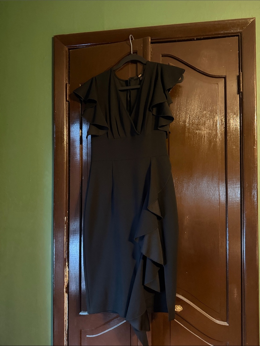 Asymmetrical Black Ruffle Midi Dress - Brand Unspecified